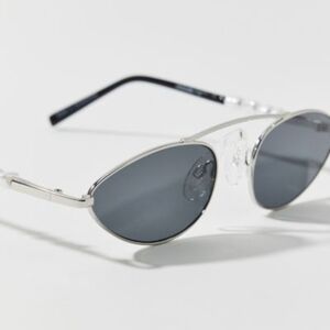 Cat Eye/Avaitor Sunglasses With Pearls